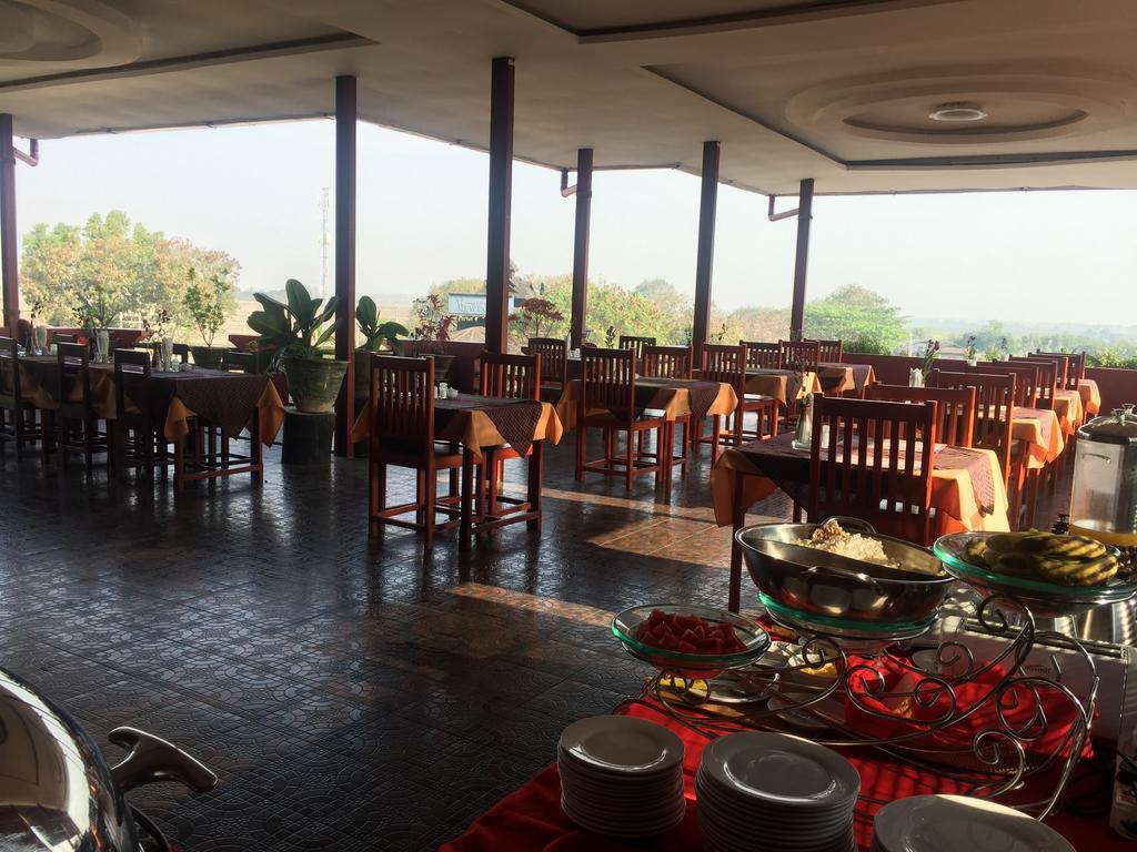 Inle Star Hotel Nyaung Shwe Exterior photo