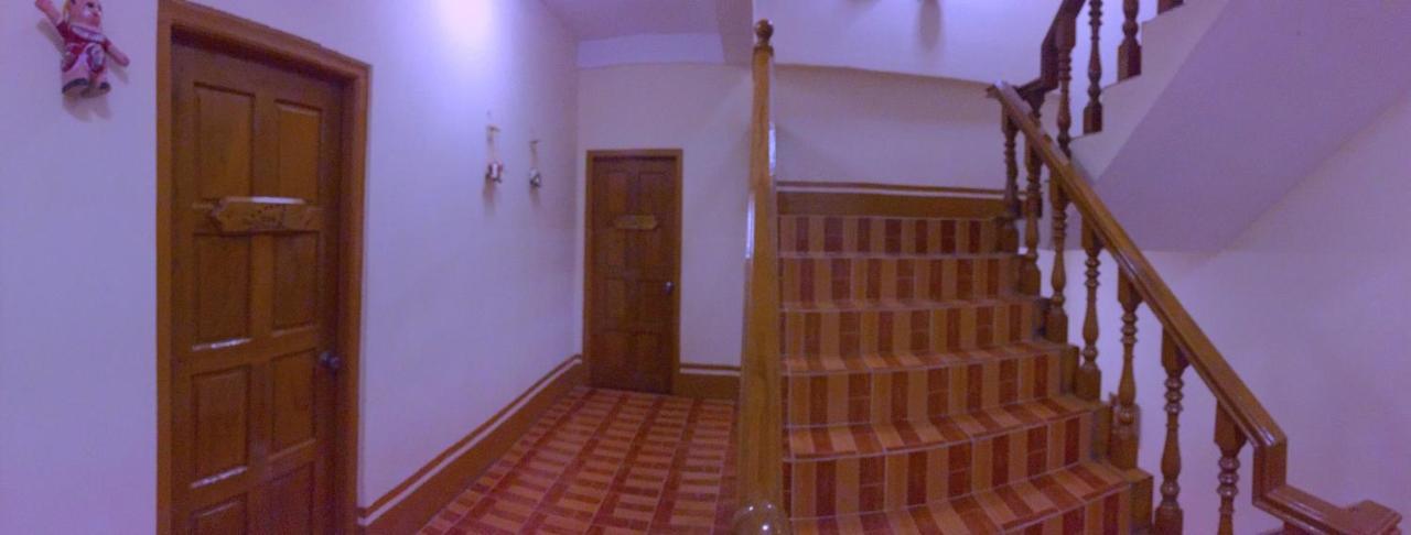 Inle Star Hotel Nyaung Shwe Exterior photo