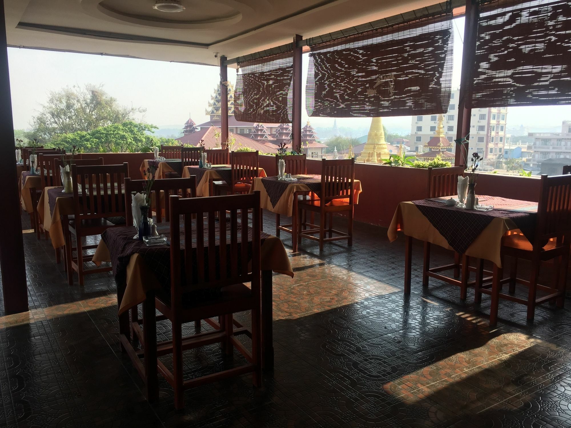 Inle Star Hotel Nyaung Shwe Exterior photo